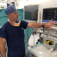 Dr. Simon Adamo