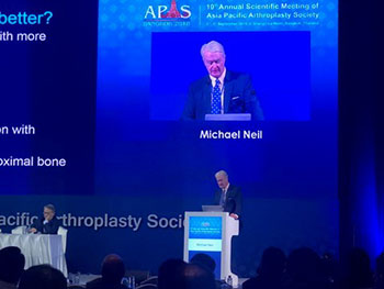 lecturing at 19th Asia Pacific Arthroplasty Society